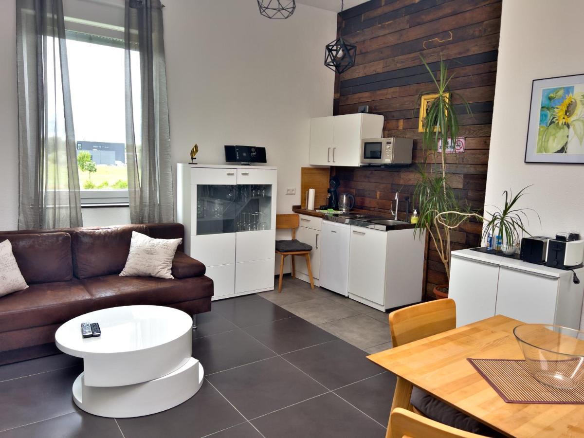 Apartment Finke 2 An Der Messe Friedrichshafen Exterior photo